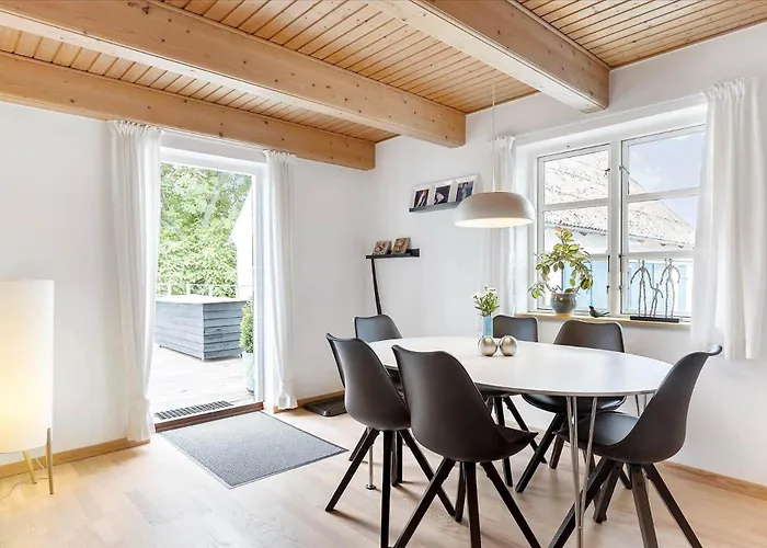 公寓 4761-aakirkeby-hojlyngsvejen-12 Åkirkeby